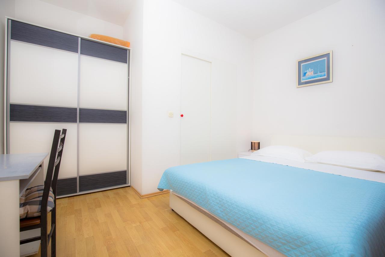 Family Nizic Apartment *
